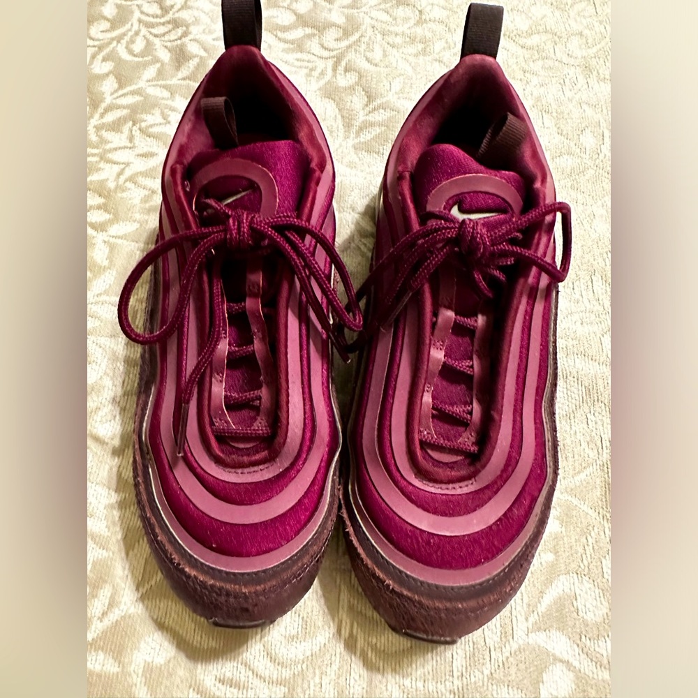 Nike Air Max 97